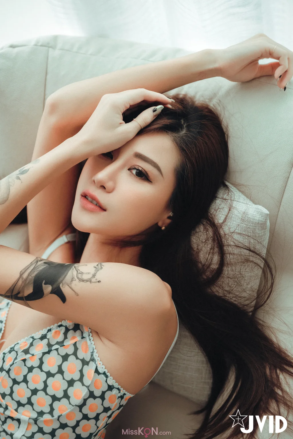 [JVID] Lara 雙囍: 我的美乳室友雙囍,帶給我超激烈的居家體驗 (155 photos)