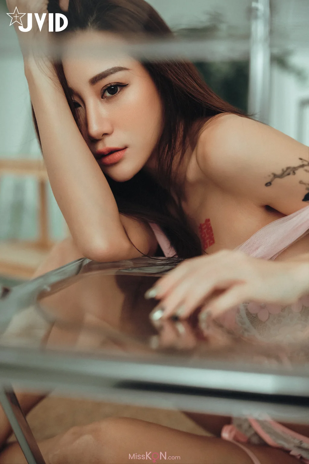 [JVID] Lara 雙囍: 我的美乳室友雙囍,帶給我超激烈的居家體驗 (155 photos)