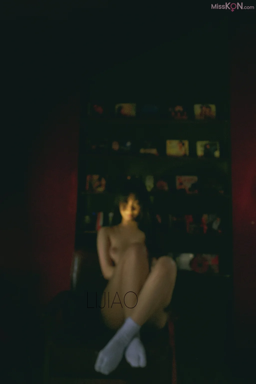 LIJIAO李娇 Vol.009: 情色唯美露脸极品女体艺术私拍 (50 photos)