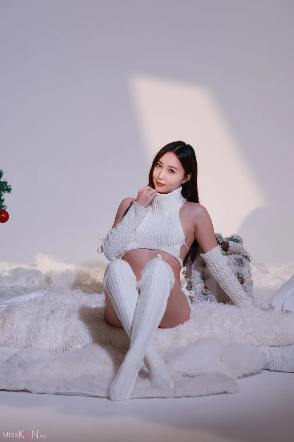 [Private Photoshoot] LiLi: 極品國模 2024.11.22 大尺度 私拍 視圖 (318 photos + 13 videos) – Page 3