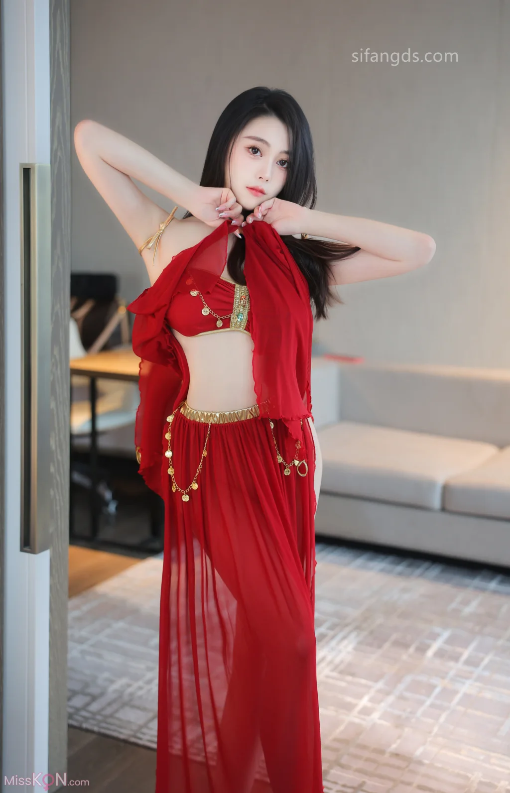 [XR Uncensored] 清妙: R18 秀人网模特 红色舞裙+S (93 photos )