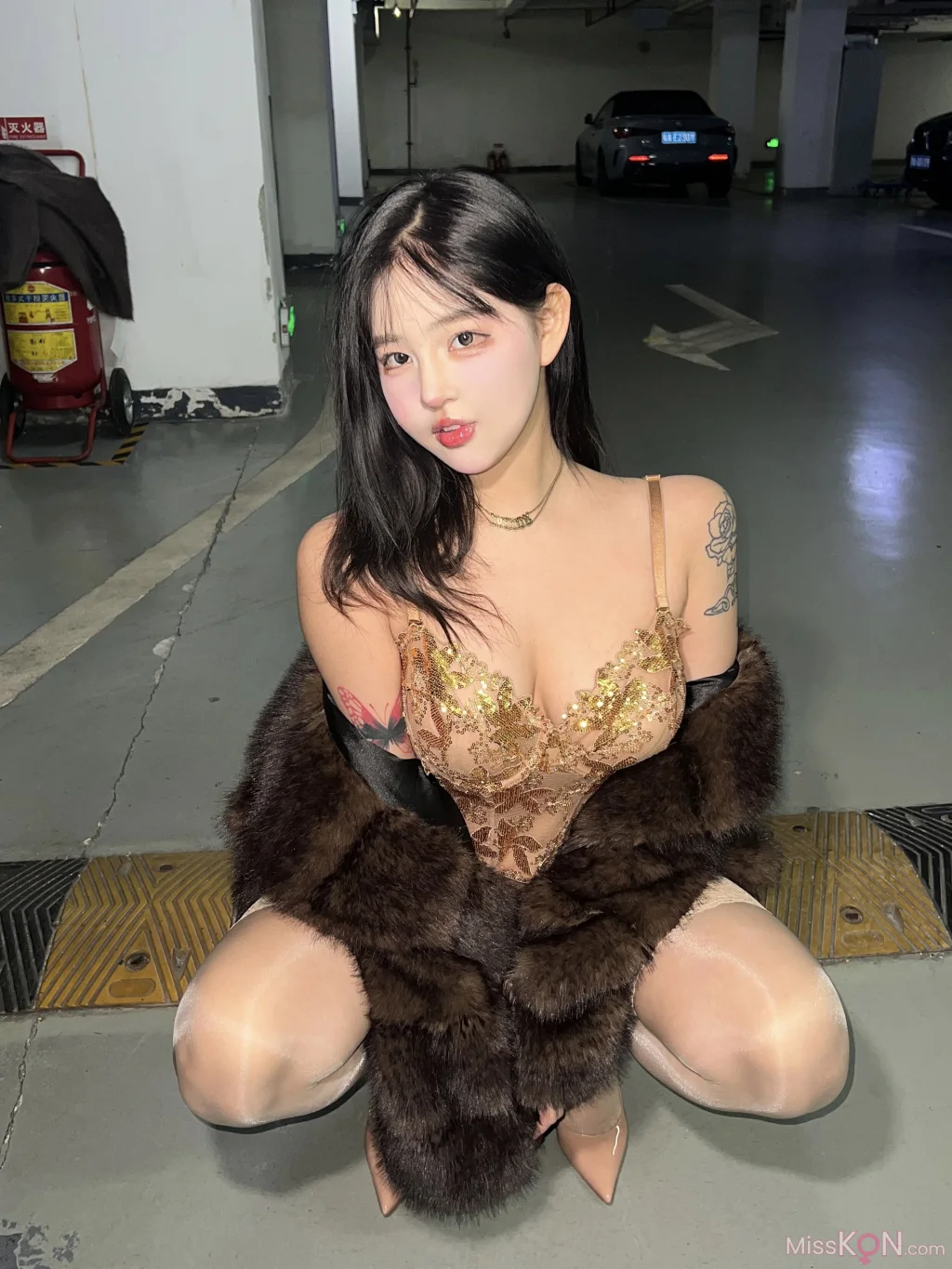 小u优优子: 2024 Collection (96 photos + 1 video) – Page 2