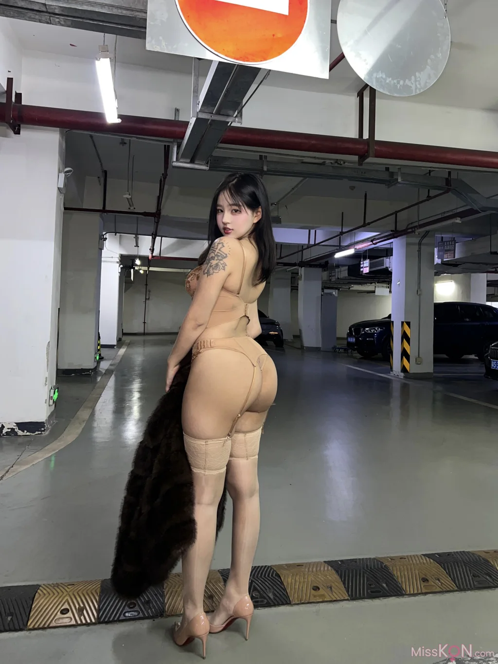 小u优优子: 2024 Collection (96 photos + 1 video) – Page 3