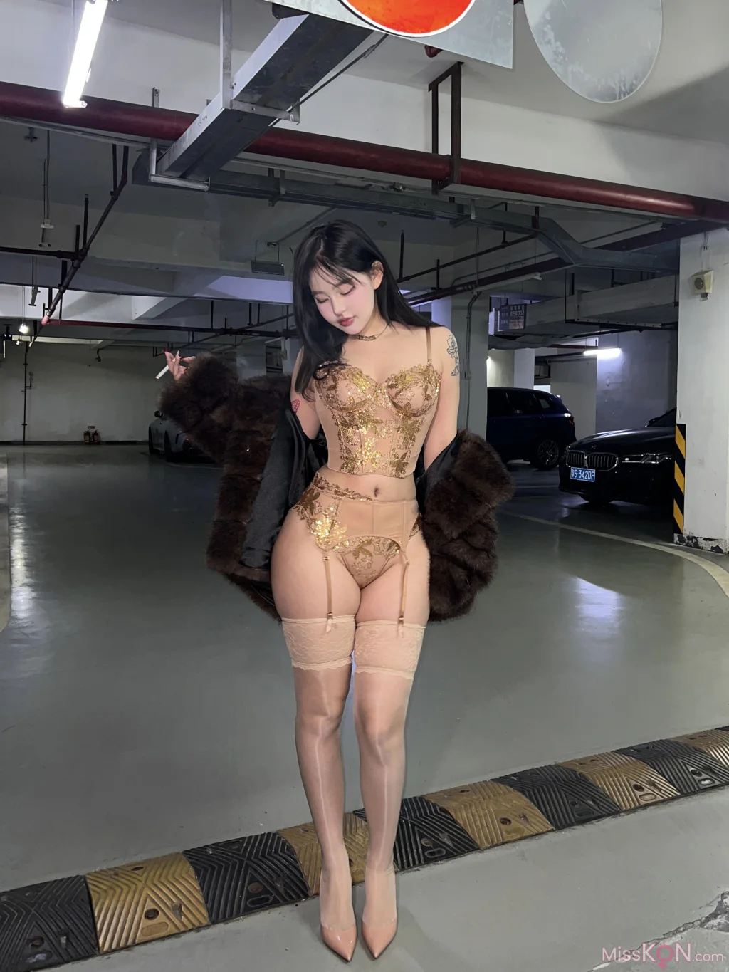 小u优优子: 2024 Collection (96 photos + 1 video) – Page 3