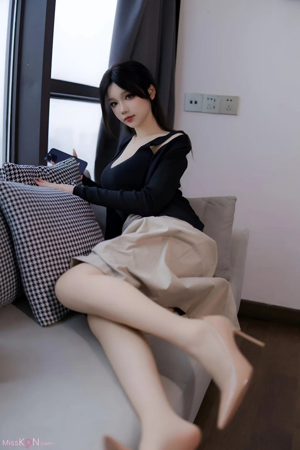 Coser@雪晴Astra: OL大姐姐 (87 photos)