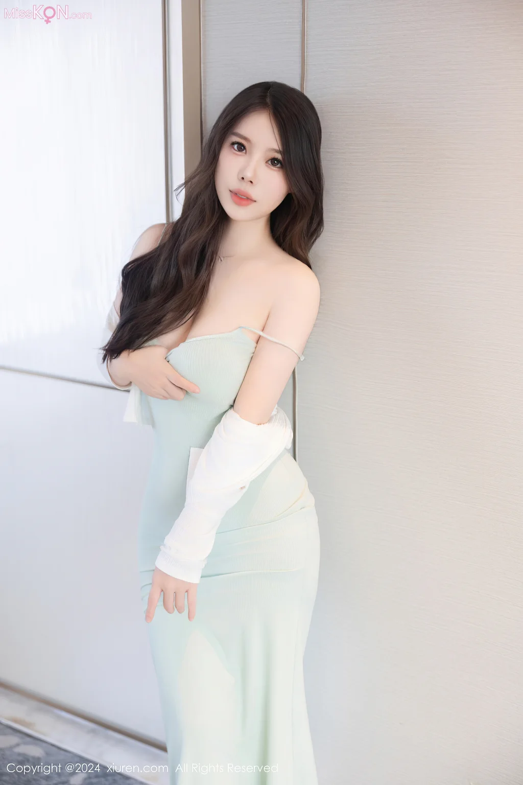 XIUREN No.9076 – 9090 (1138 photos)