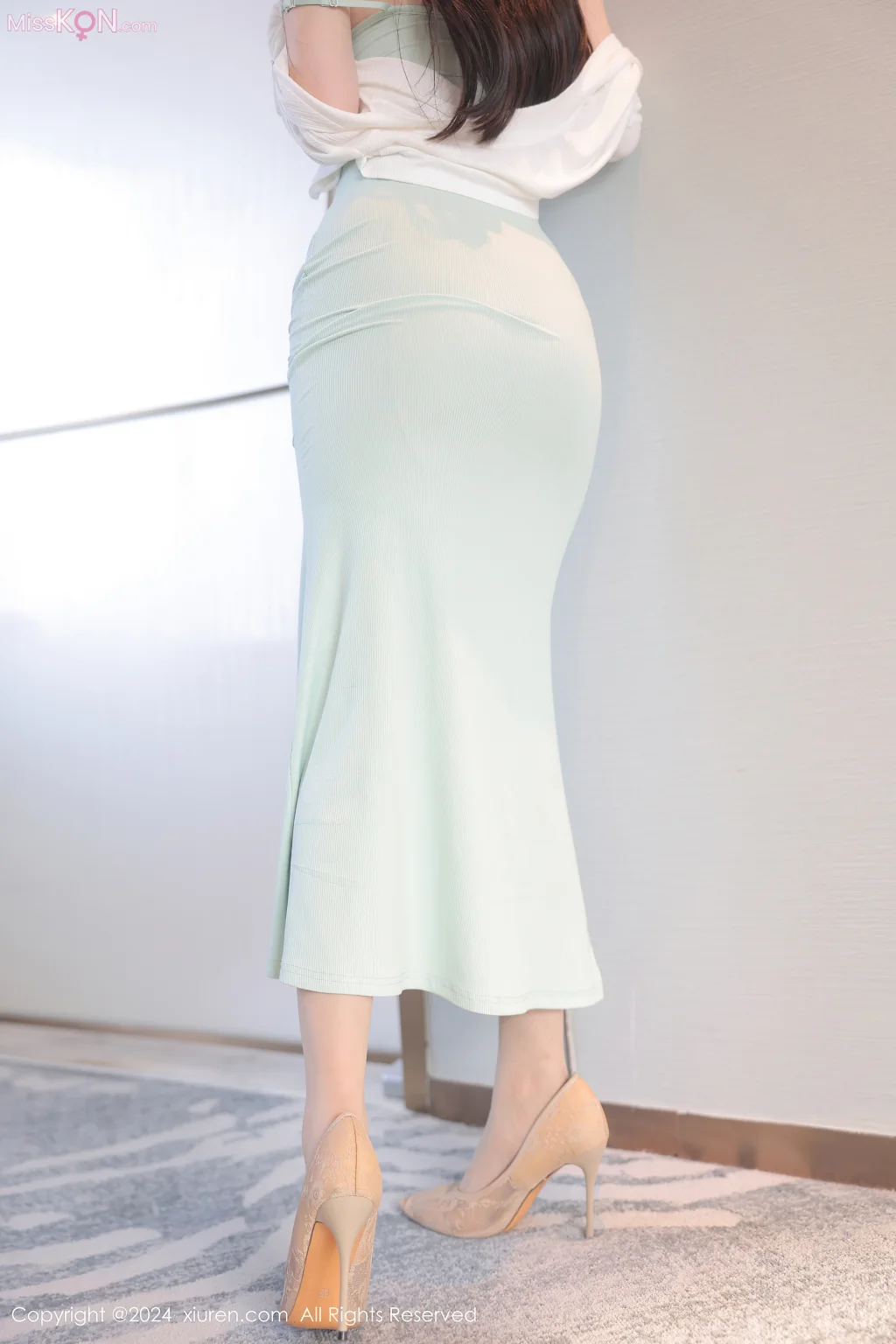 XIUREN No.9076 – 9090 (1138 photos)