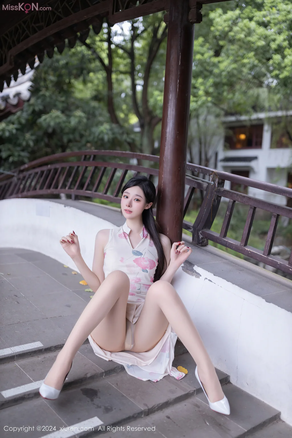 XIUREN No.9076 – 9090 (1138 photos)
