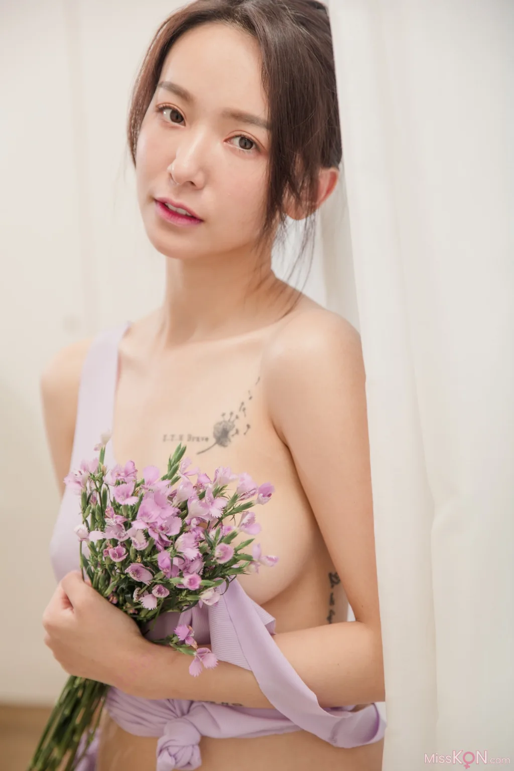 Kimi Chang (禾羽): 雙人寫真弓長牙佳涵+香 (234 photos)