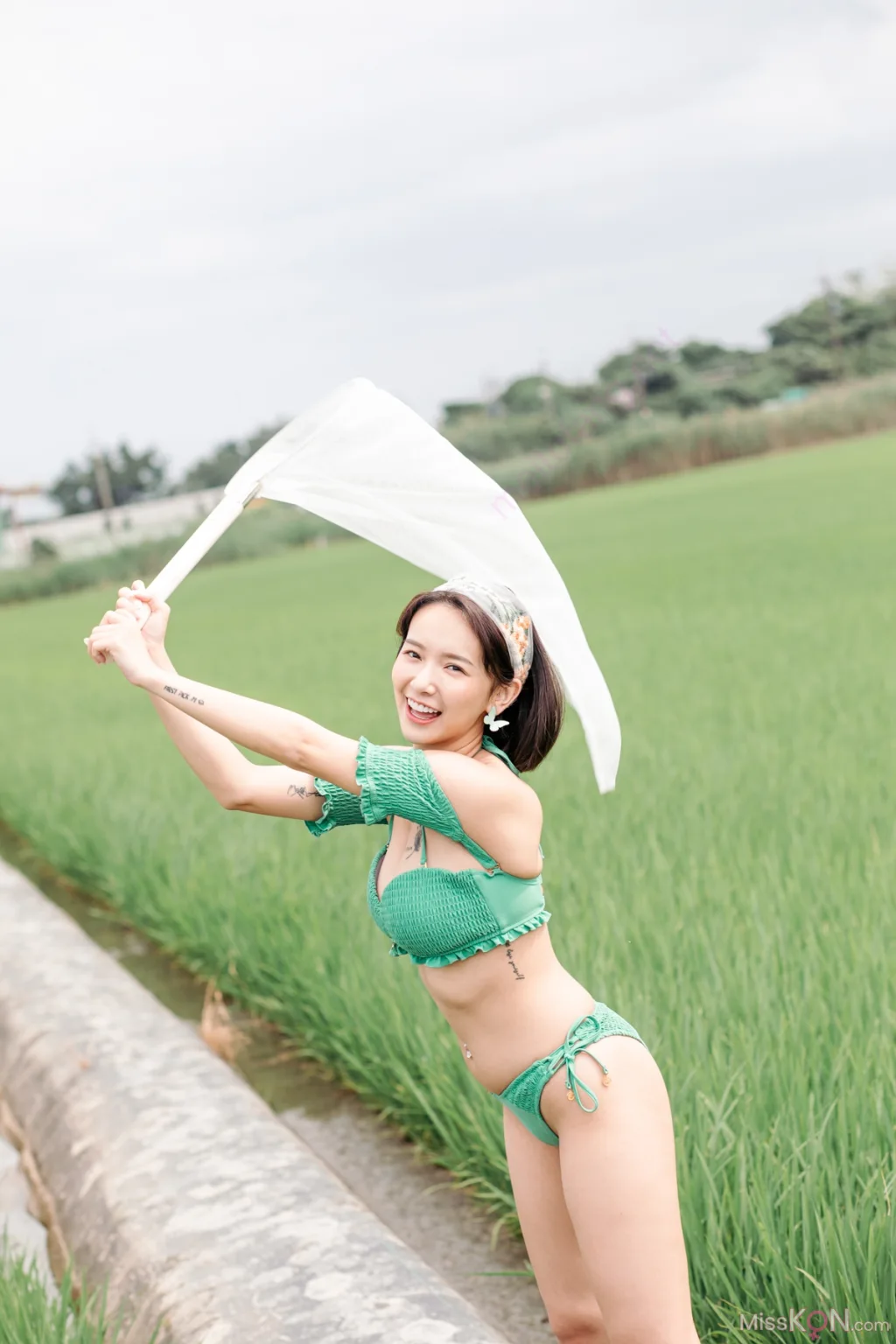 Kimi Chang (禾羽): 雙人寫真弓長牙佳涵+香 (234 photos)