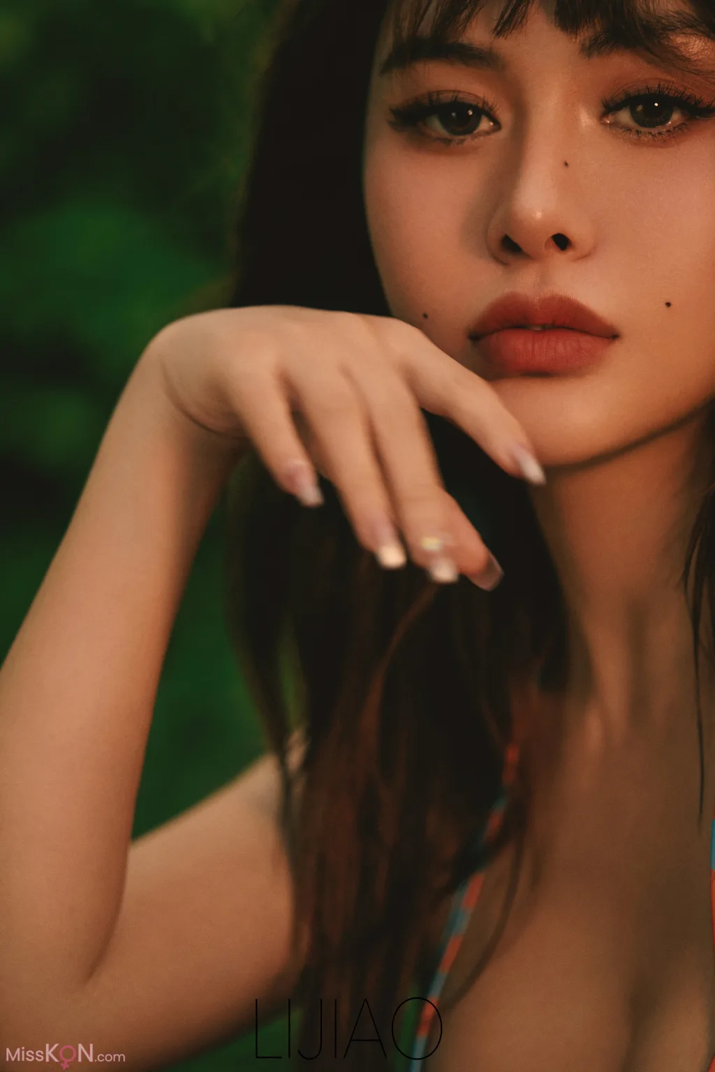 LIJIAO李娇 Vol.013: 情色唯美露脸极品女体艺术私拍 (53 photos)