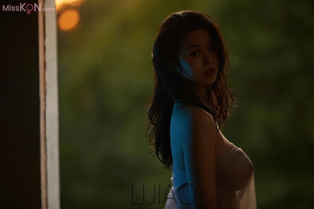LIJIAO李娇 Vol.014: 情色唯美露脸极品女体艺术私拍 (49 photos)