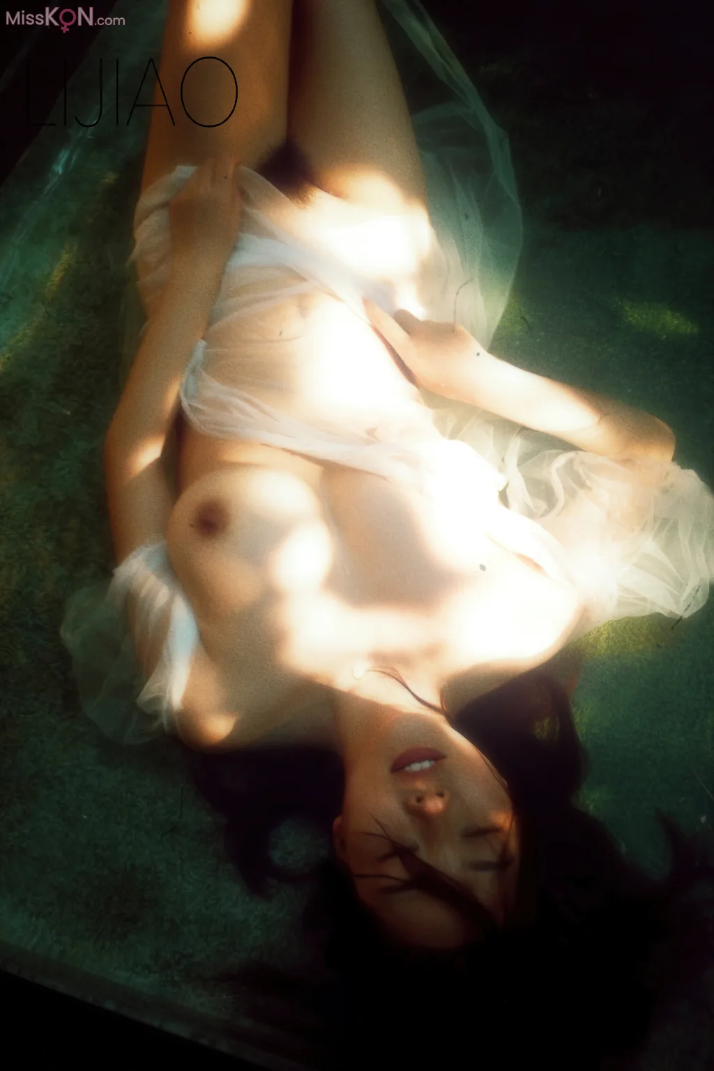 LIJIAO李娇 Vol.014: 情色唯美露脸极品女体艺术私拍 (49 photos)