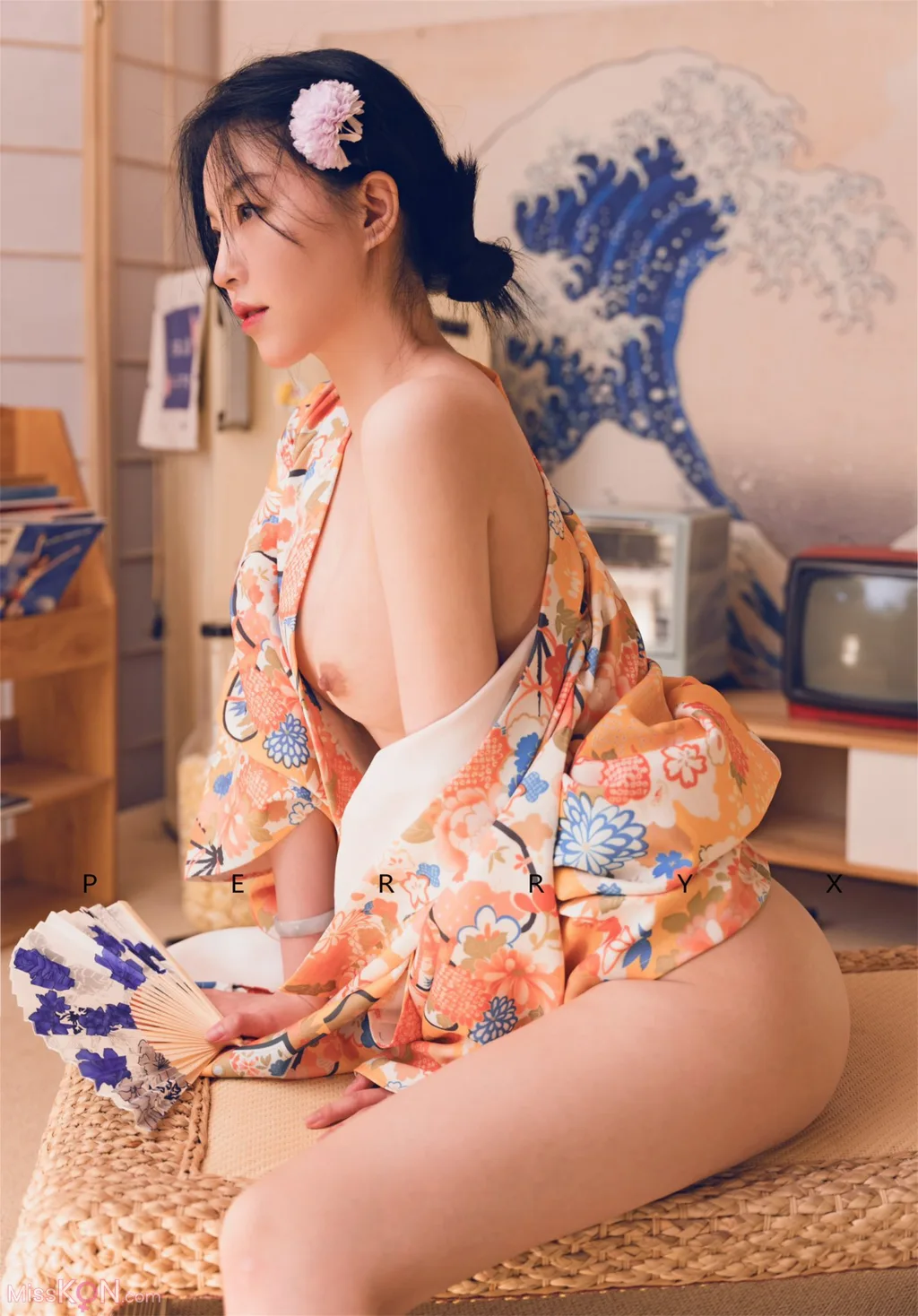 橘猫juju: 顶级小美女 黑色蕾丝下的神秘诱惑 (90 photos )