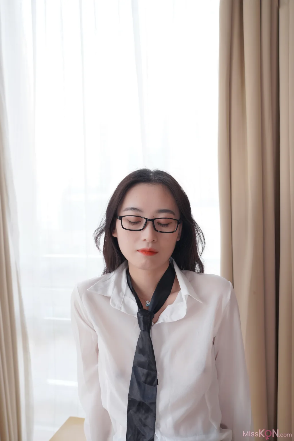 [Private Photoshoot] 蘭蘭: 國模 大尺度 私拍 4K 套圖 (804 photos)