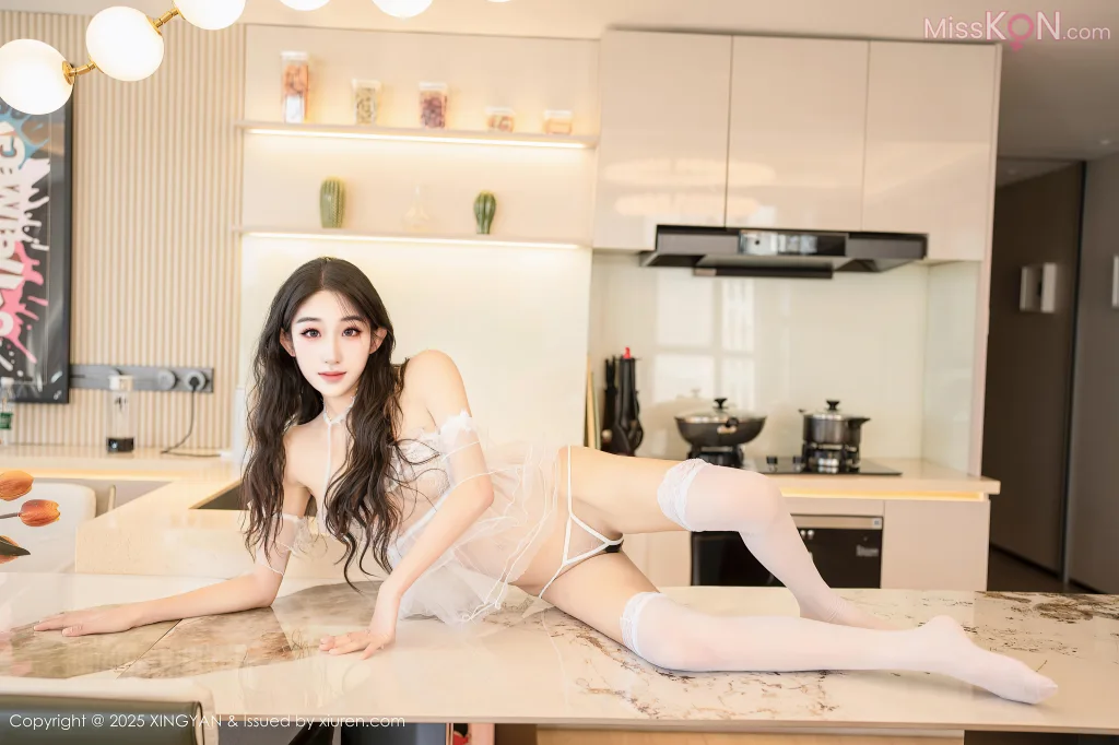 XingYan Vol.330: 星冉 (76 photos)