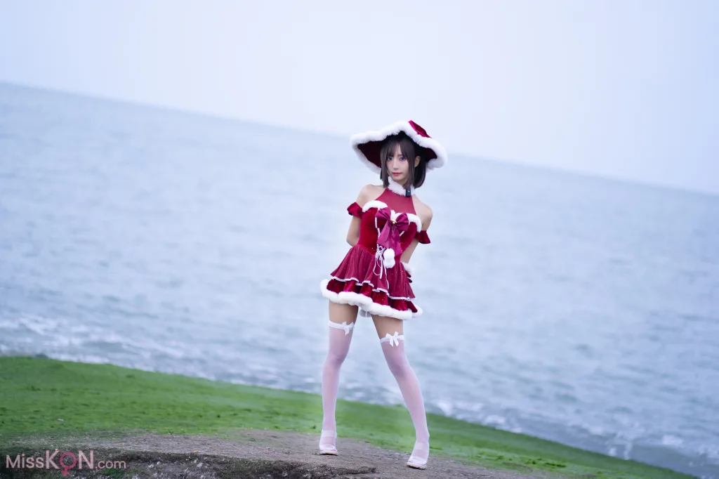 Coser@职业奶妈三水子: 圣诞小裙子 (72 ảnh)