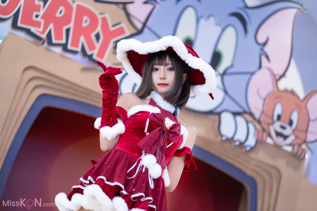 Coser@职业奶妈三水子: 圣诞小裙子 (72 photos)