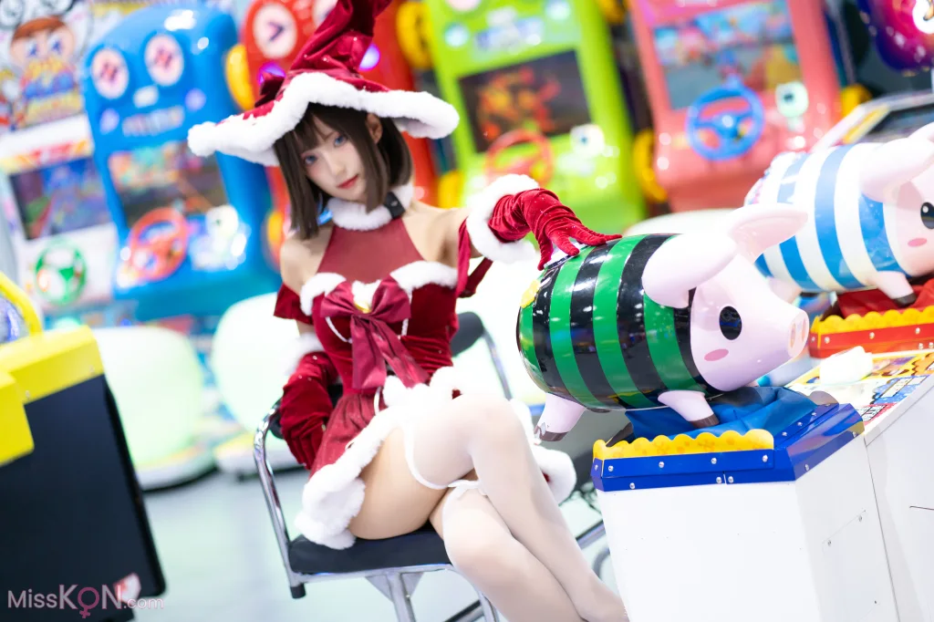 Coser@职业奶妈三水子: 圣诞小裙子 (72 photos)