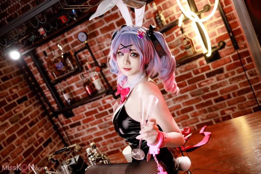 Coser@阿雪雪: 初音兔子洞 (105 ảnh )