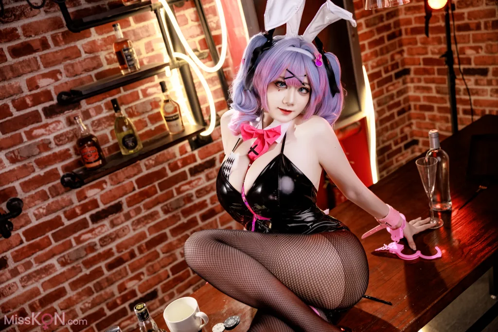 Coser@阿雪雪: 初音兔子洞 (105 ảnh )