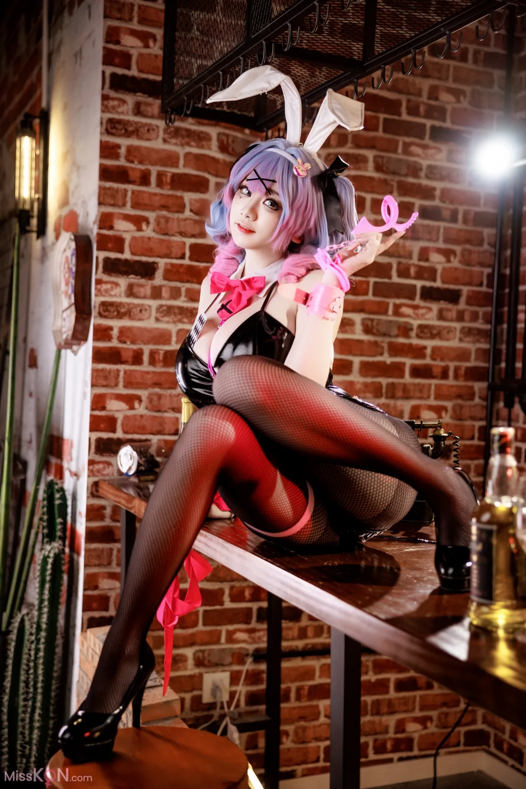 Coser@阿雪雪: 初音兔子洞 (105 ảnh )