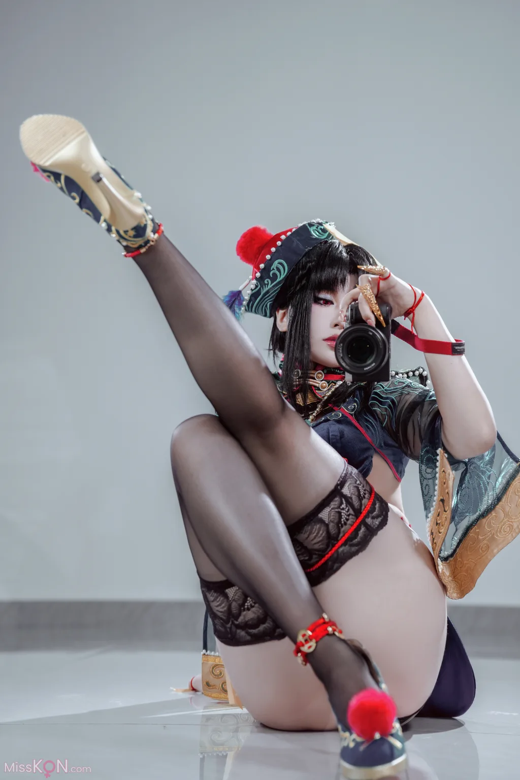 Coser@半半子: 玉玲珑僵尸娘 (24 photos )