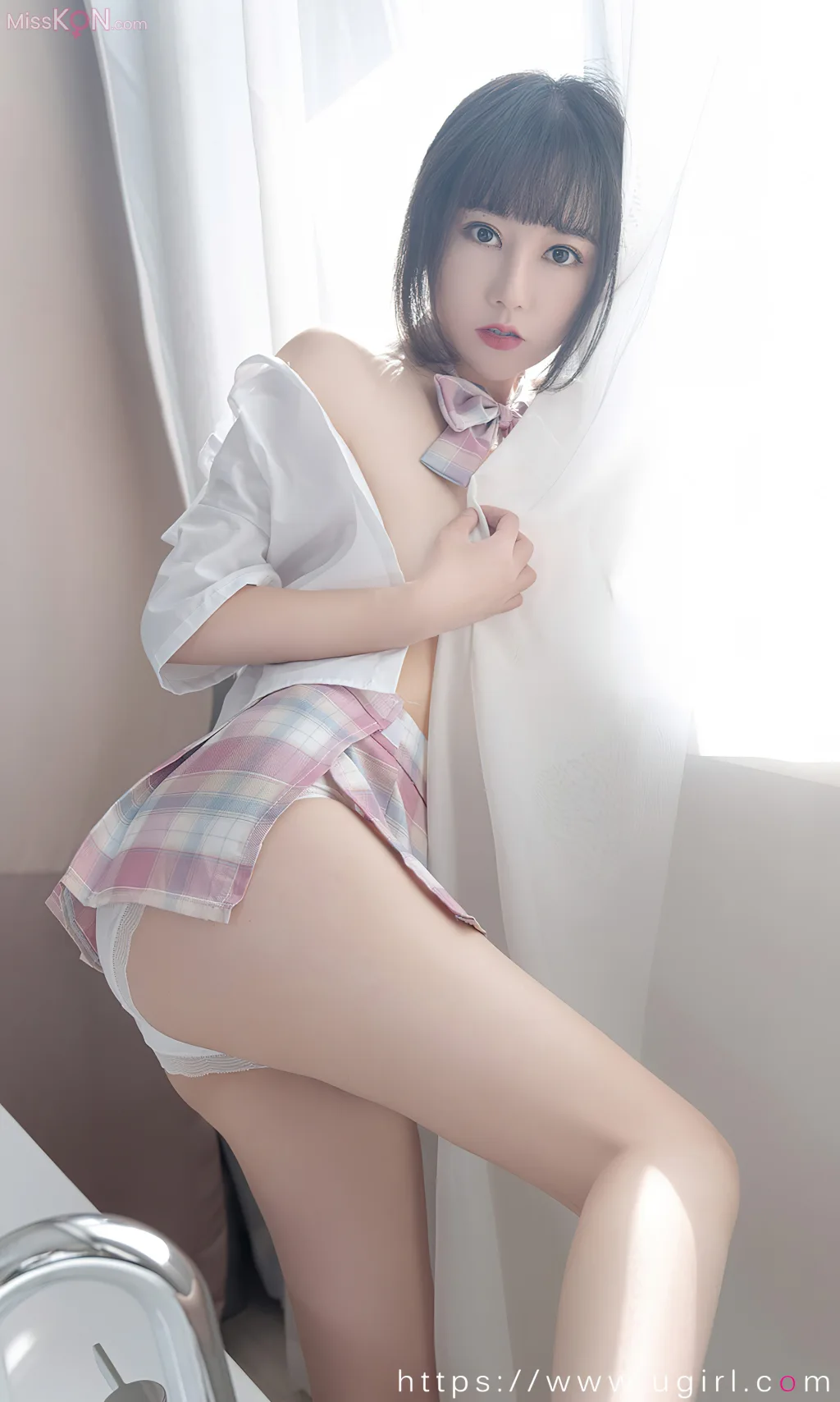 [Ugirls爱尤物] No.2561 – 2575 (525 ảnh)