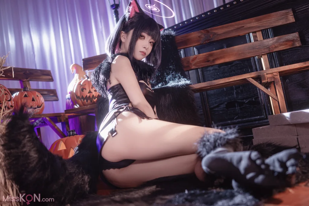 Coser@矢量鱼: 和纱万圣节 (34 photos)