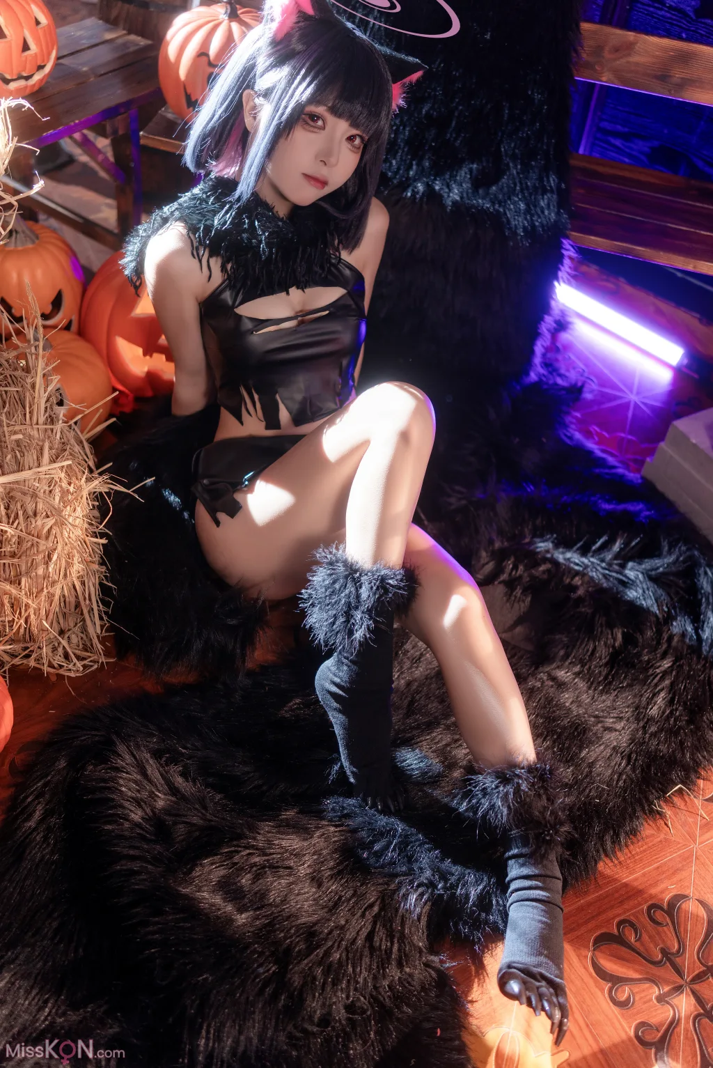 Coser@矢量鱼: 和纱万圣节 (34 photos)