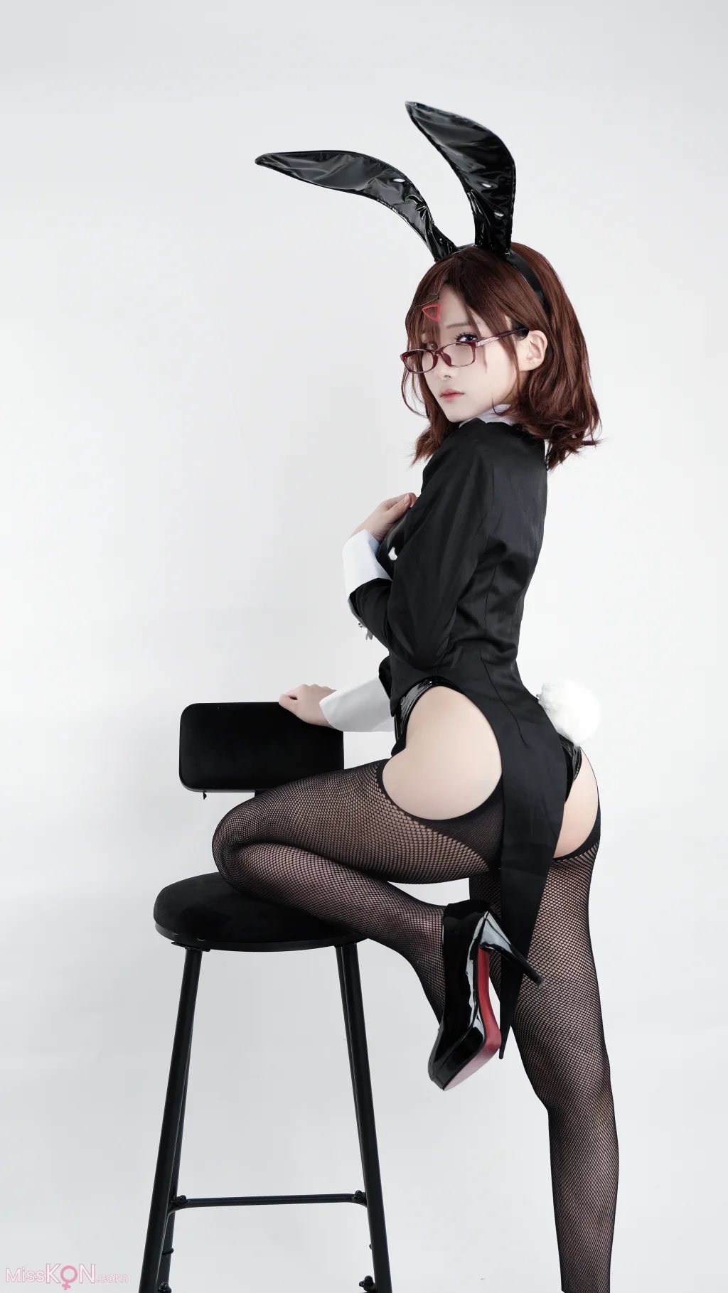 Coser@幼愛Youmeko: 円香兔女郎 (10 photos)
