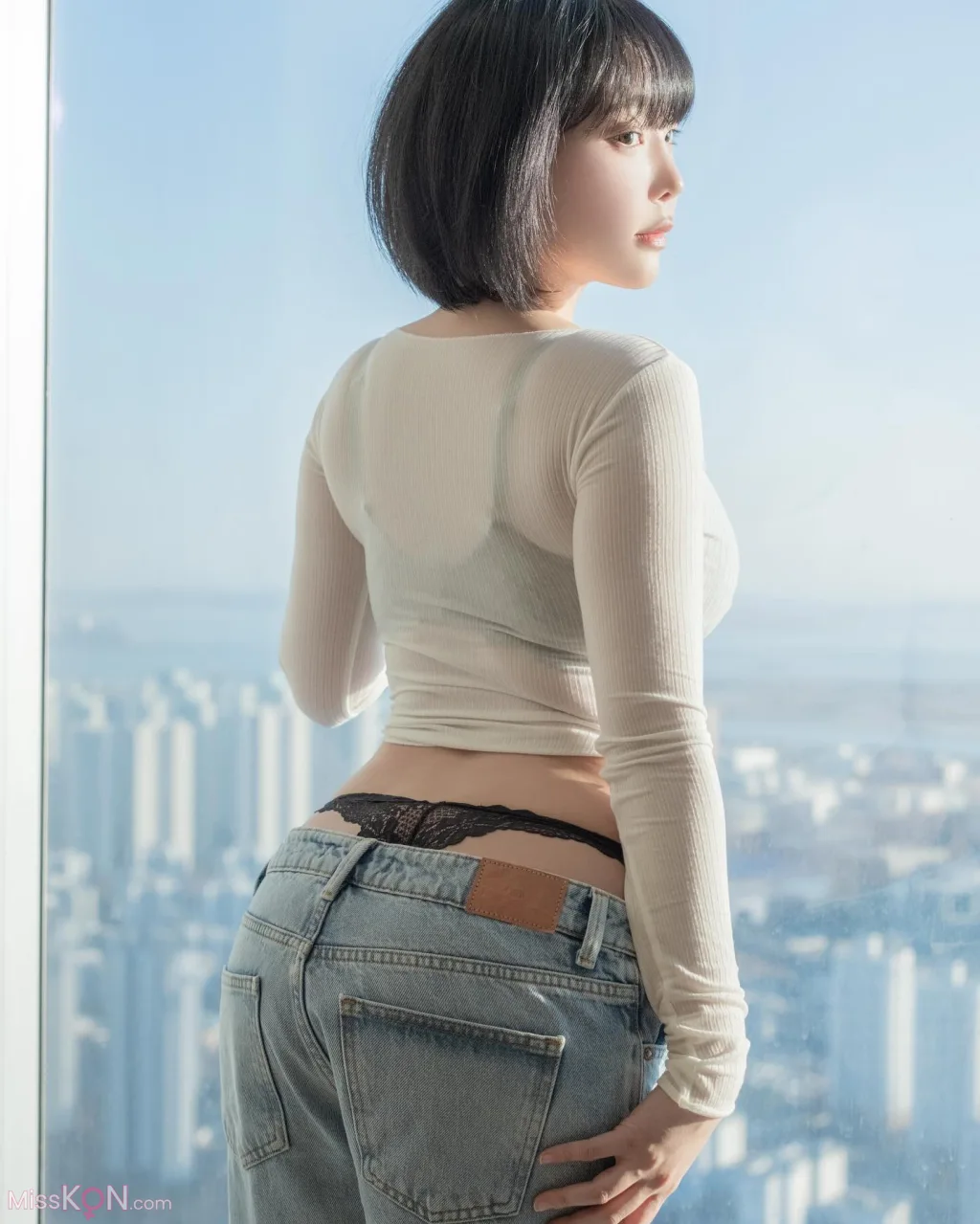 Kang In-kyung (강인경): White T-Shirt and Jeans Concept (20 ảnh)