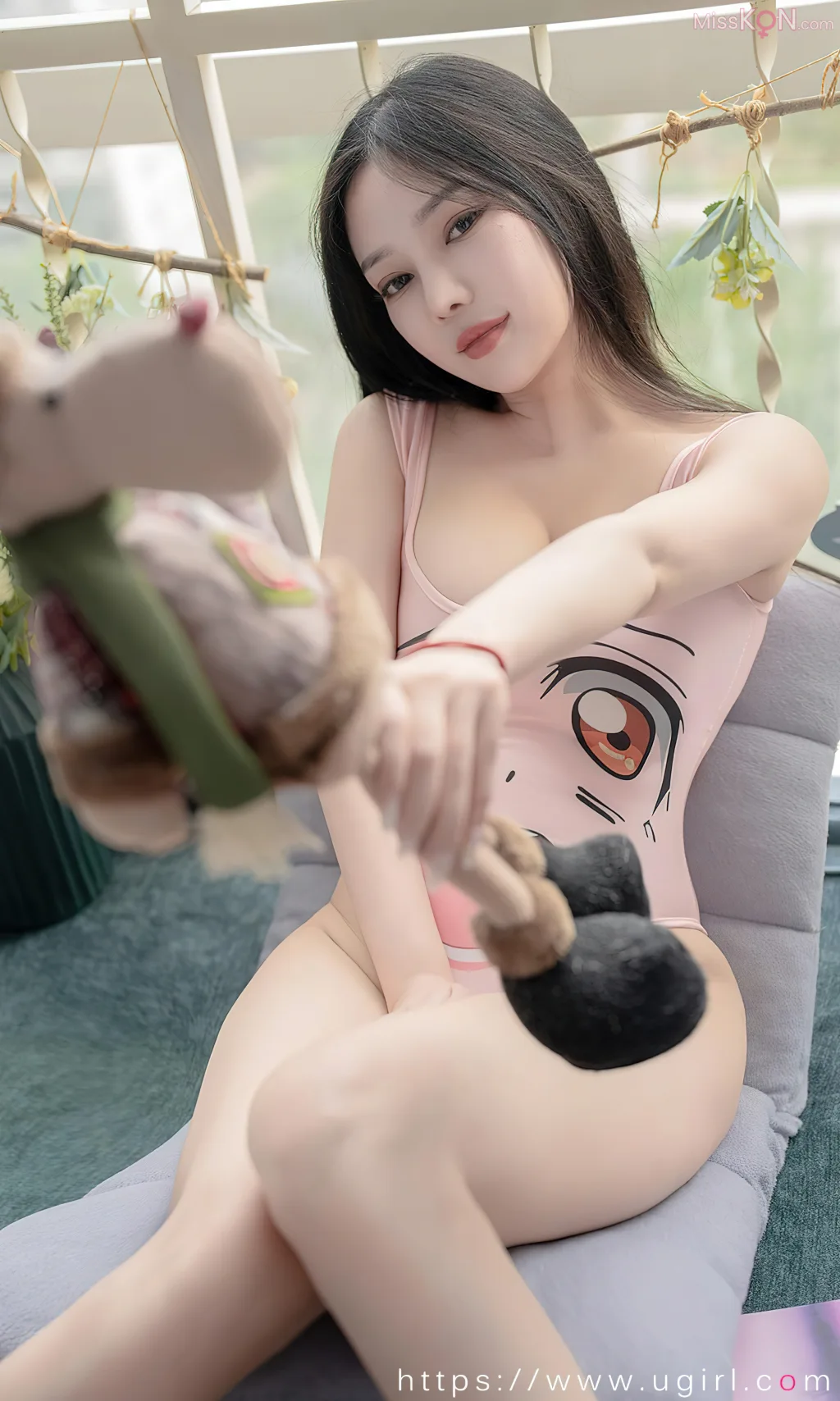 [Ugirls爱尤物] No.2576 – 2590 (526 photos)