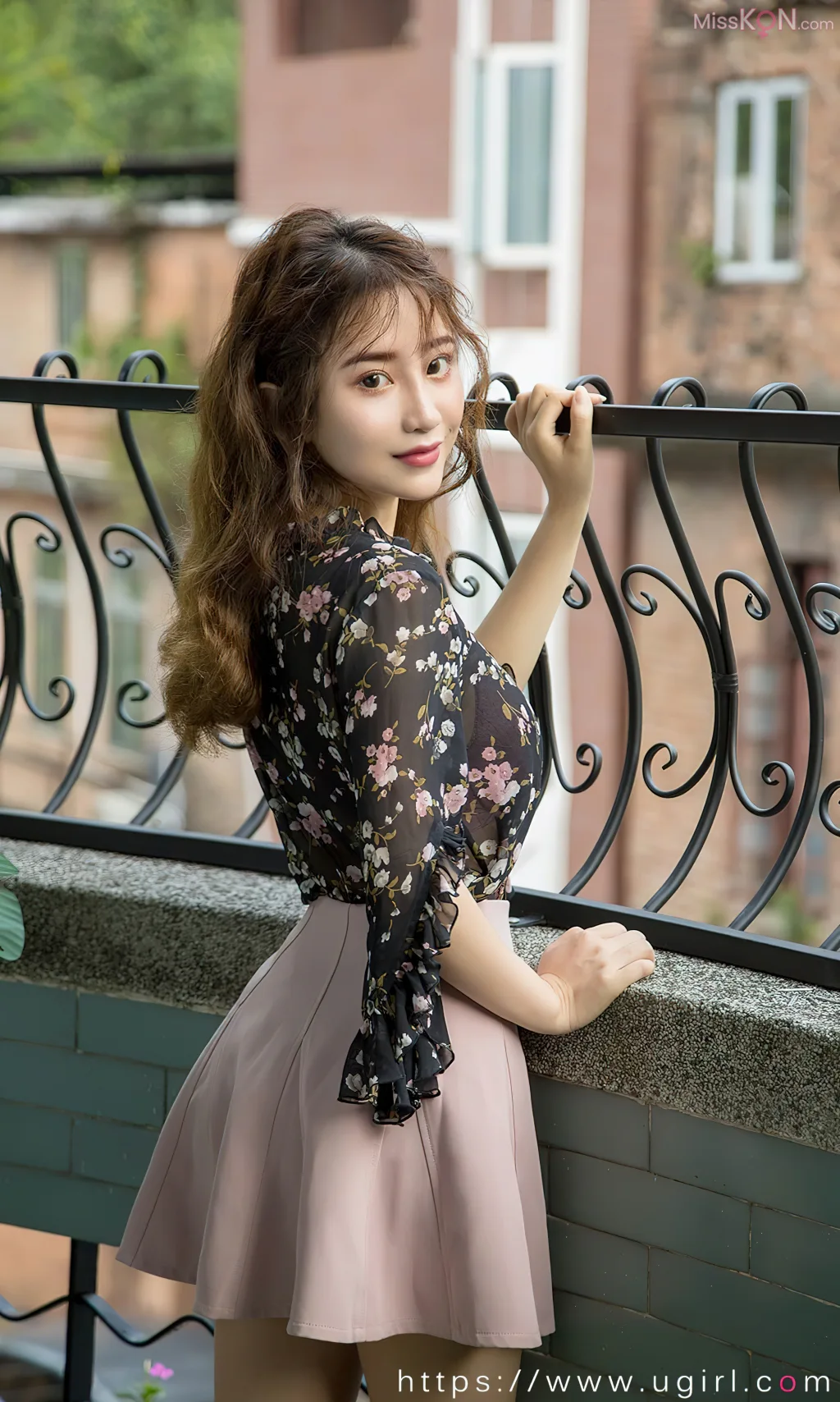 [Ugirls爱尤物] No.2576 – 2590 (526 photos) – Page 12