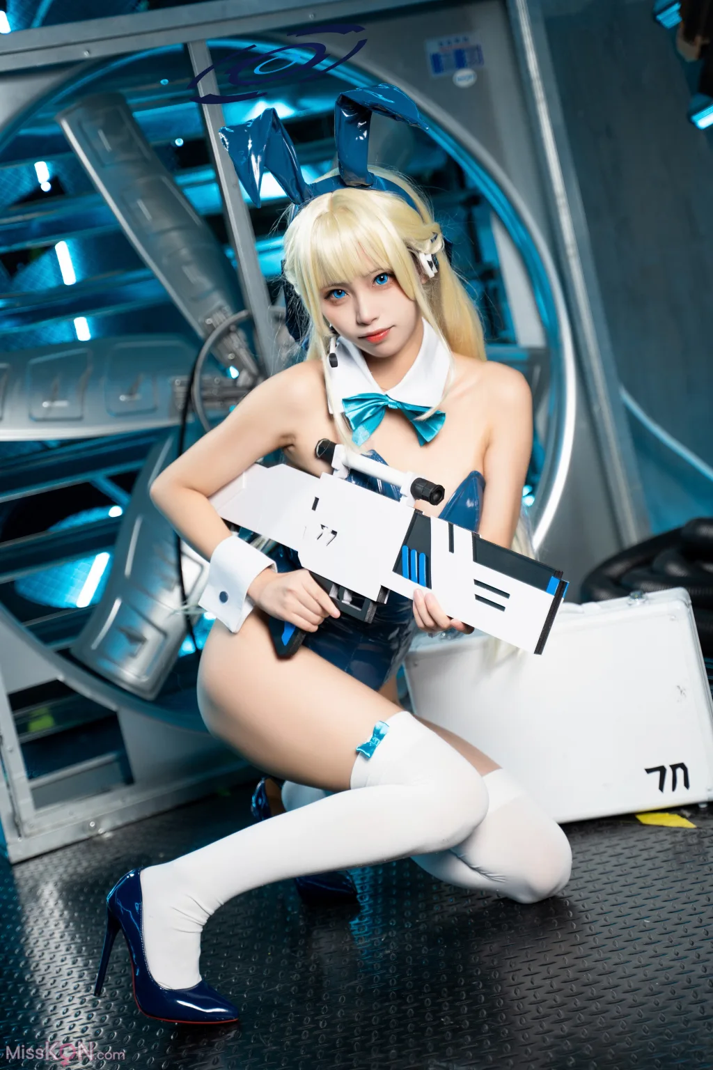 Coser@三無人型: 蔚蓝档案 飞鸟马时兔女郎 (60 ảnh)