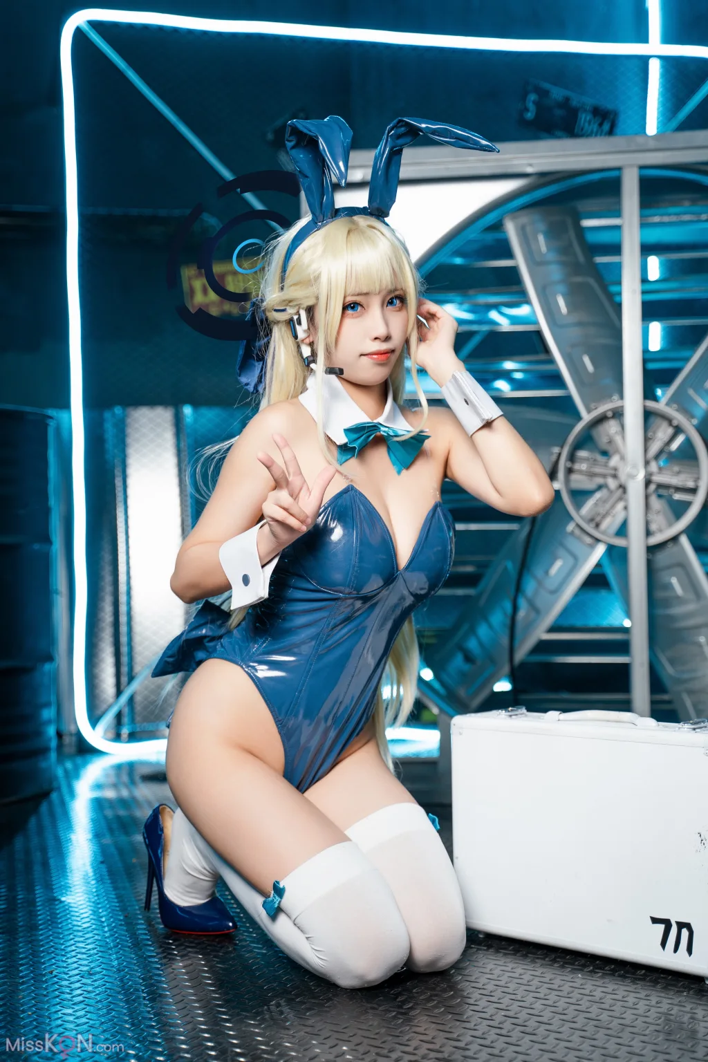 Coser@三無人型: 蔚蓝档案 飞鸟马时兔女郎 (60 ảnh)
