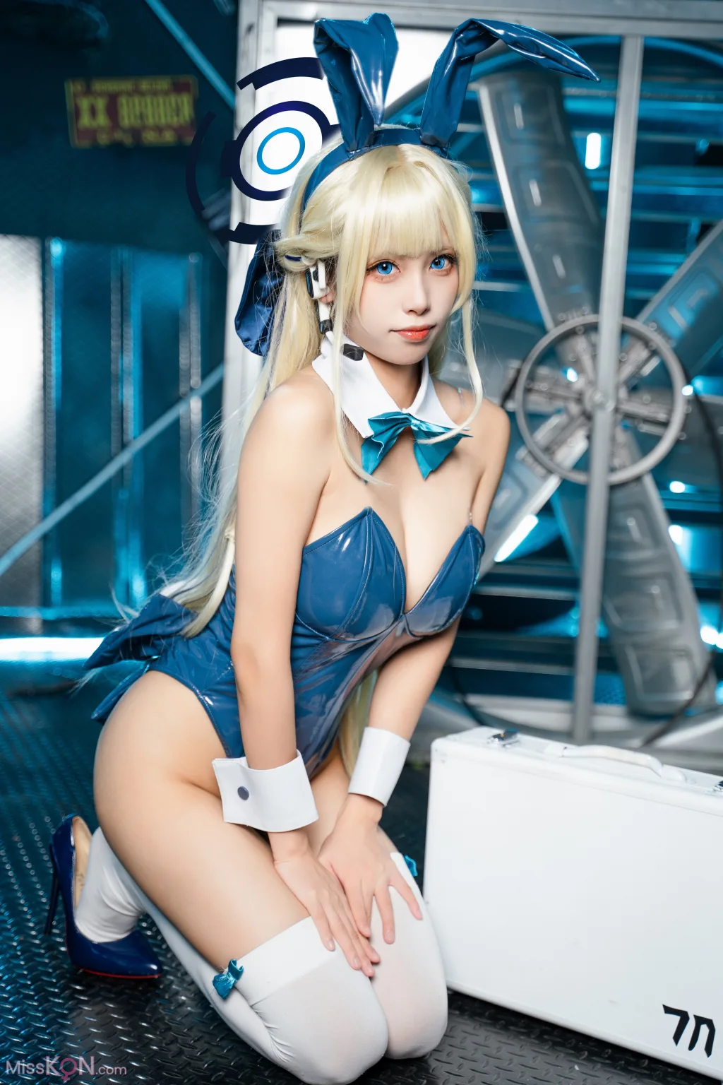 Coser@三無人型: 蔚蓝档案 飞鸟马时兔女郎 (60 ảnh)