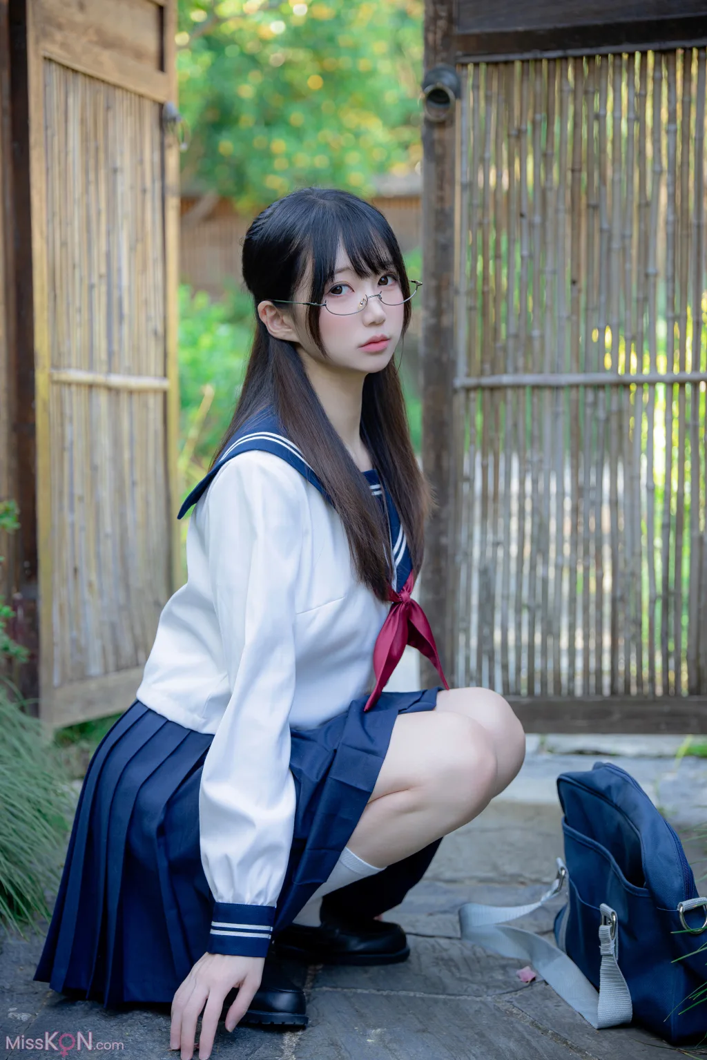 Coser@NAGISA魔物喵: 真面目な委員長 (89 ảnh)