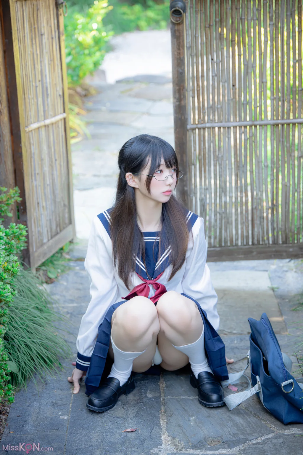 Coser@NAGISA魔物喵: 真面目な委員長 (89 ảnh)