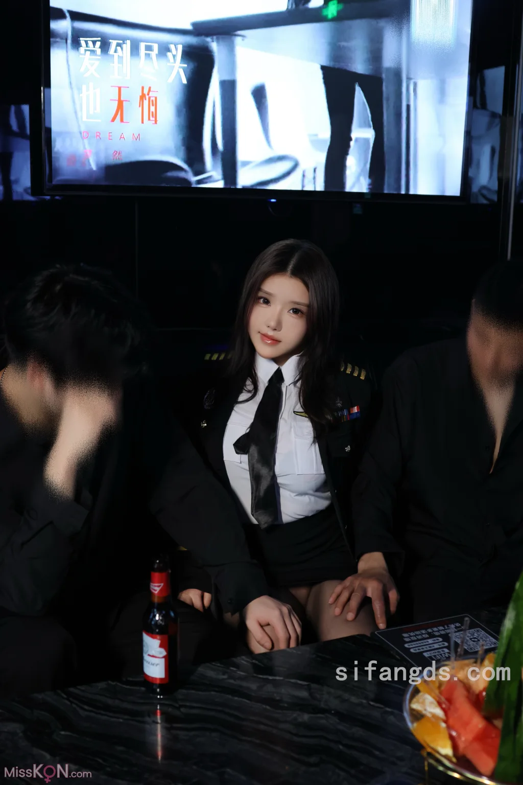 [XR Uncensored] 小薯条nienie: R18 秀人网模特 KTV激情篇剧情 (101 ảnh)