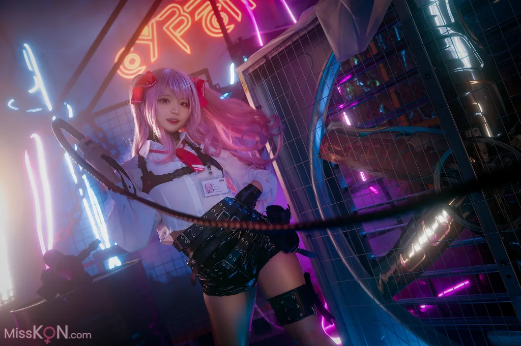 Coser@伊喵君: Nikke胜利女神 尤妮 (34 ảnh)