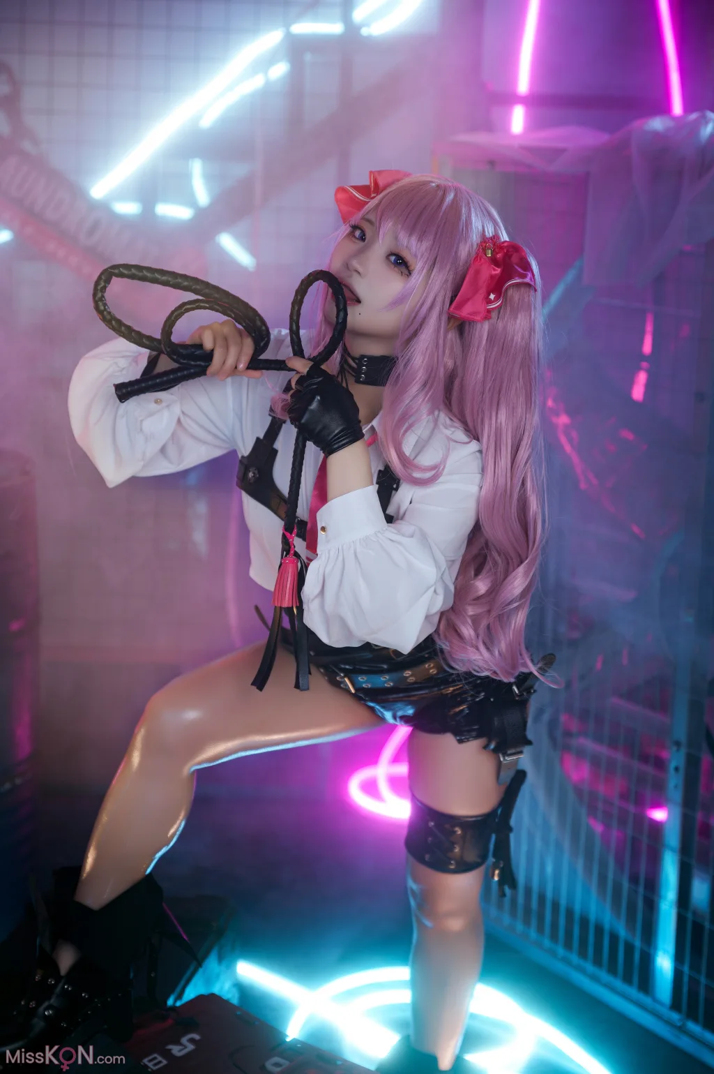 Coser@伊喵君: Nikke胜利女神 尤妮 (34 ảnh)