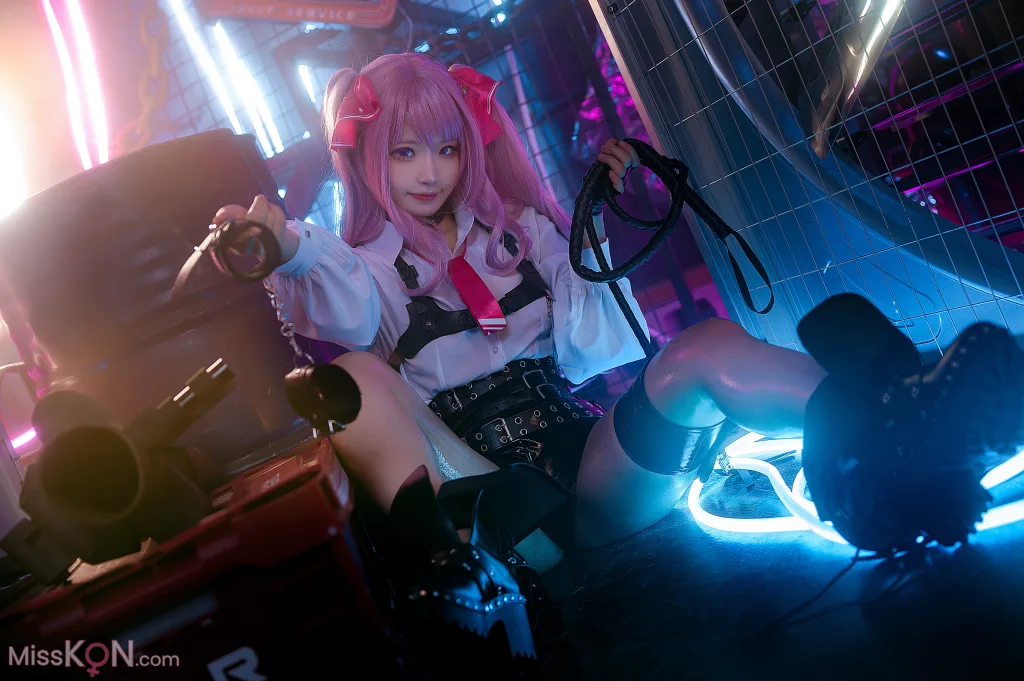 Coser@伊喵君: Nikke胜利女神 尤妮 (34 ảnh)