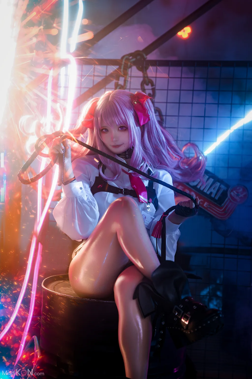 Coser@伊喵君: Nikke胜利女神 尤妮 (34 ảnh)