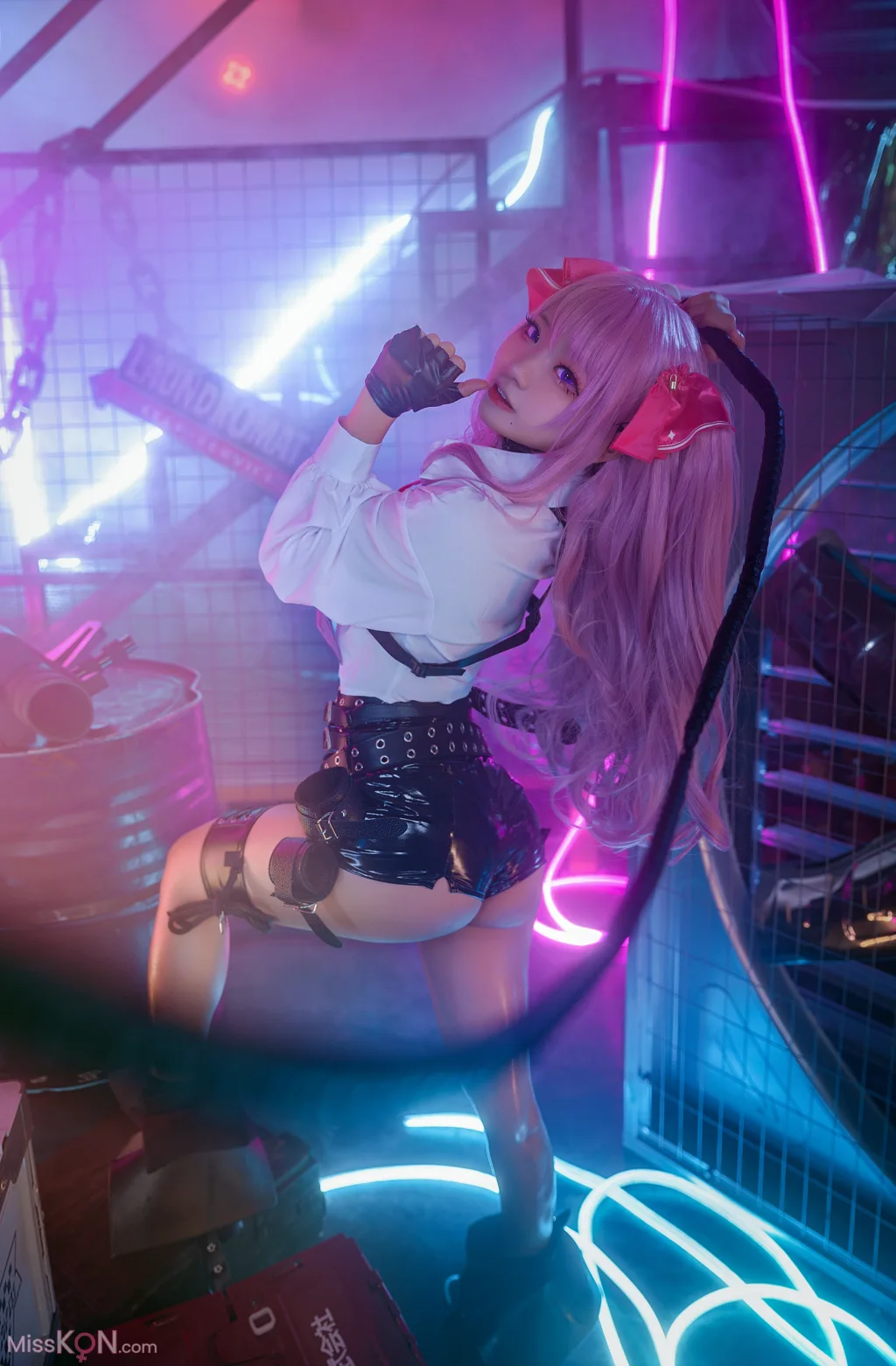Coser@伊喵君: Nikke胜利女神 尤妮 (34 photos) – Page 2