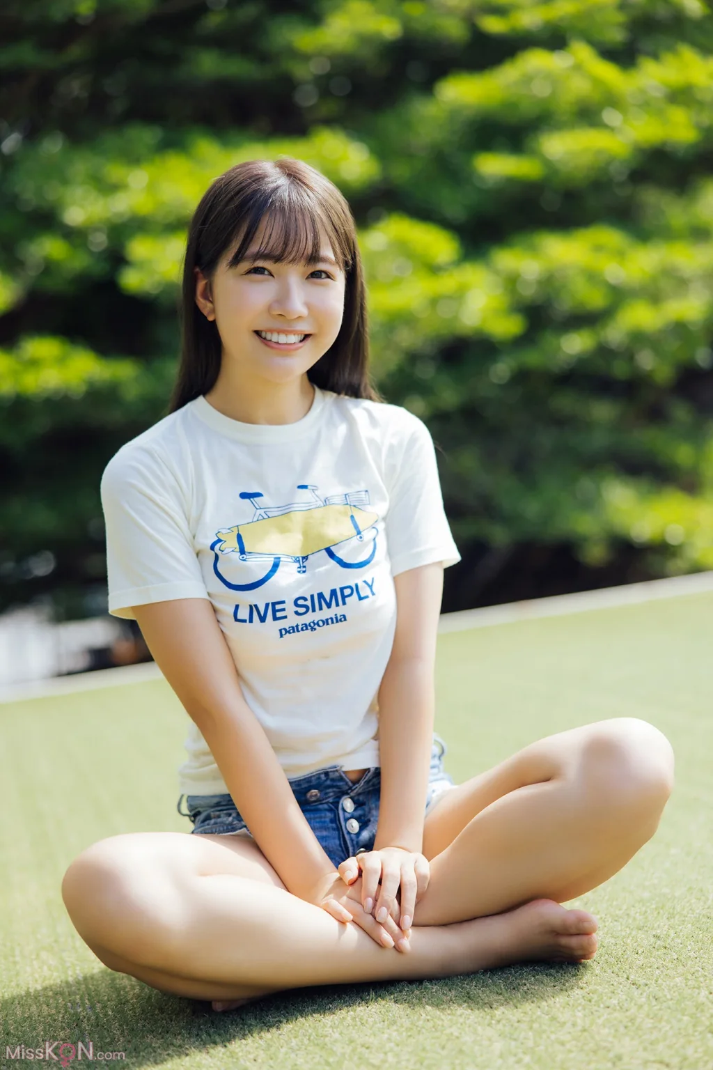 [JP] Amau Kisumi (天羽希純): 抱いてみる？ (97 photos)