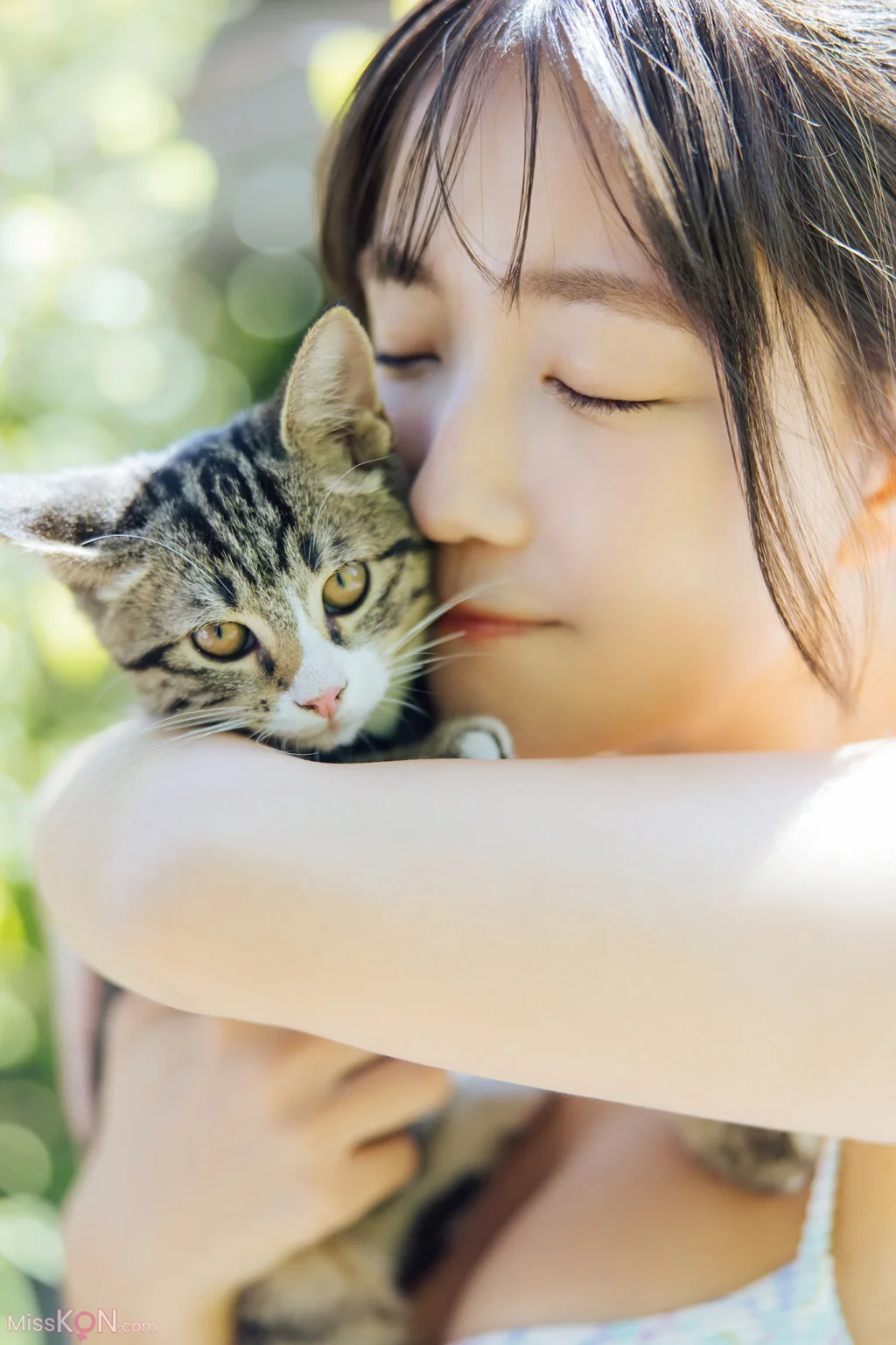 [JP] Amau Kisumi (天羽希純): 抱いてみる？ (97 photos)