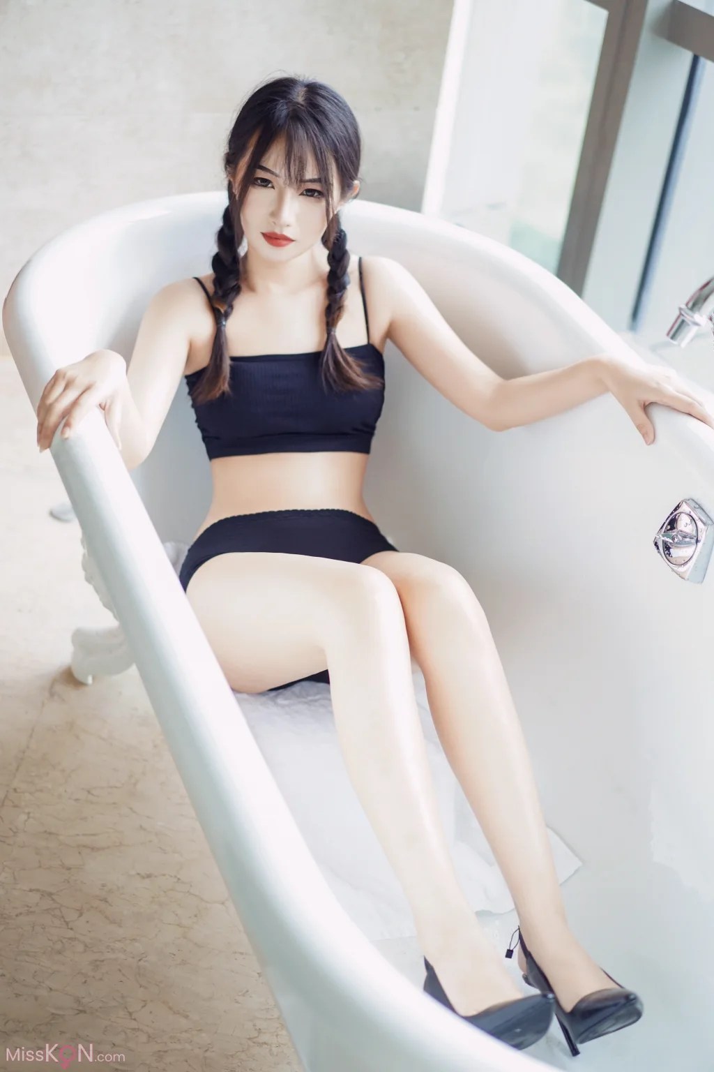 [Private Photoshoot] 小澤: 國模 2022.07.29 大尺度 私拍 4K (361 photos )