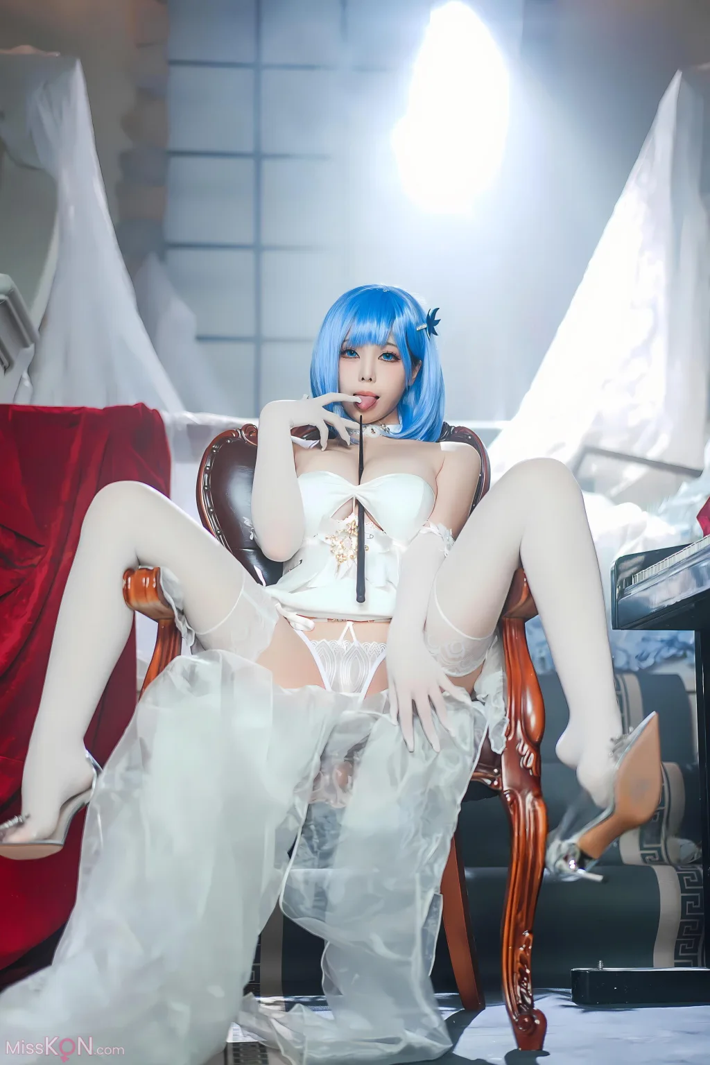 Coser@蜜汁猫裘: 碧蓝航线 恰巴耶夫白骑兵 (103 photos)