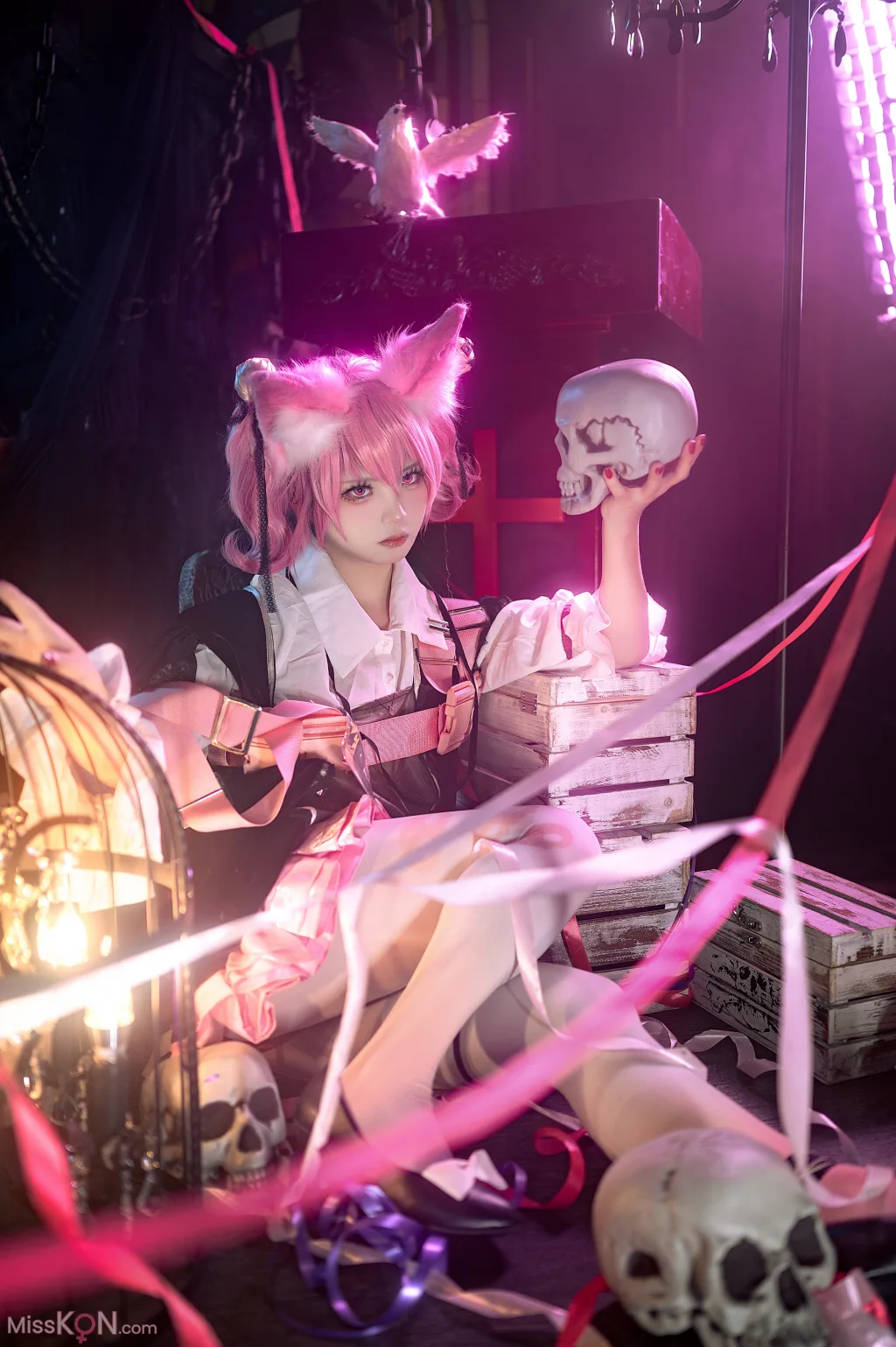 Coser@伊喵君: 明日方舟巫恋 (18 photos)